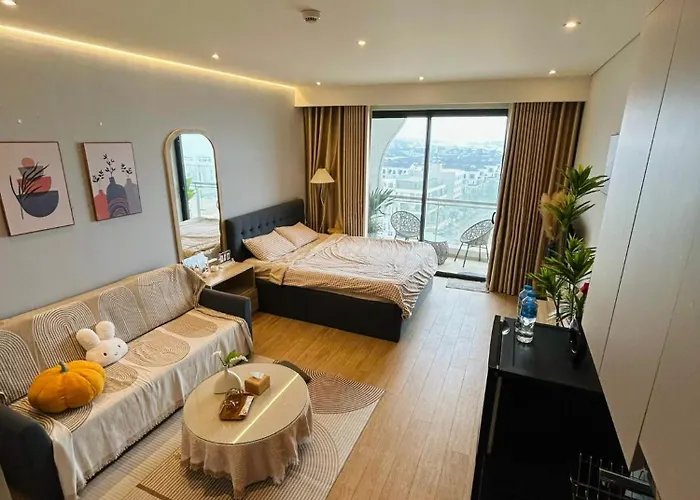 Apartahotel Mivi Seaview Citadines Marina Hung Thang