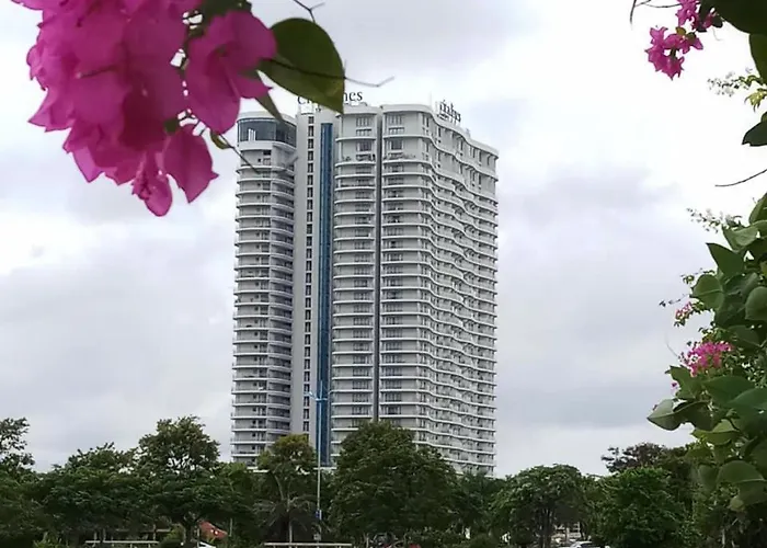 Apartahotel Mivi Seaview Citadines Marina Hung Thang 3*