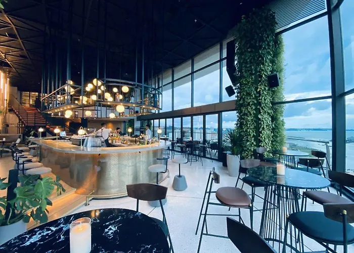 Mivi Seaview Citadines Marina Hung Thang Ha Long
